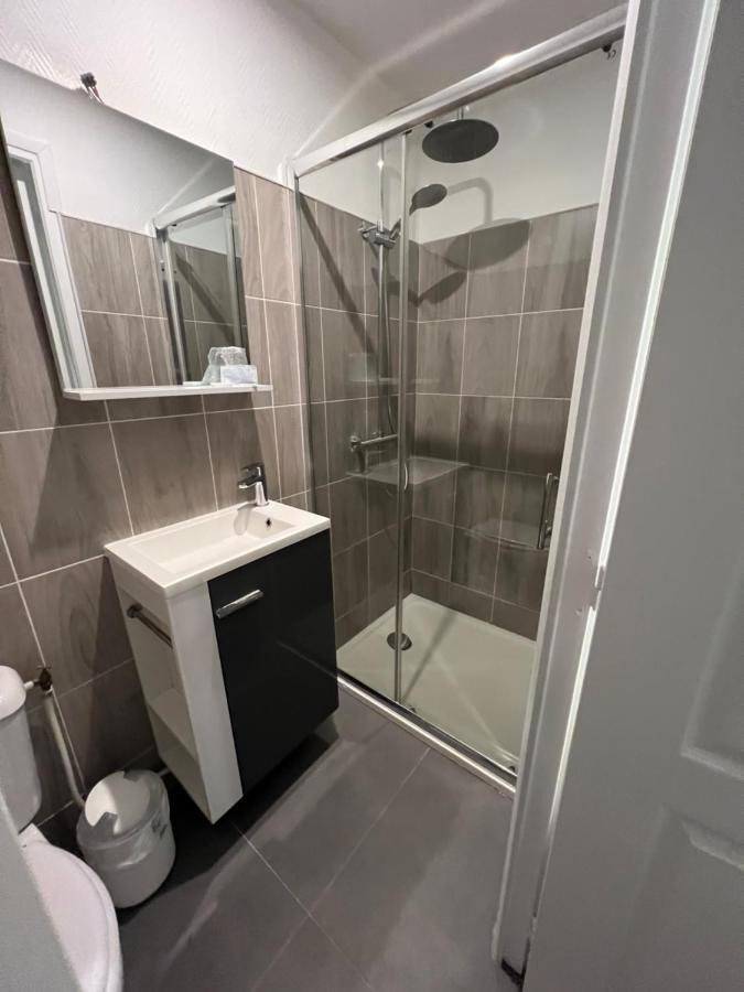 Hotel Castel Louis Vichy Bagian luar foto
